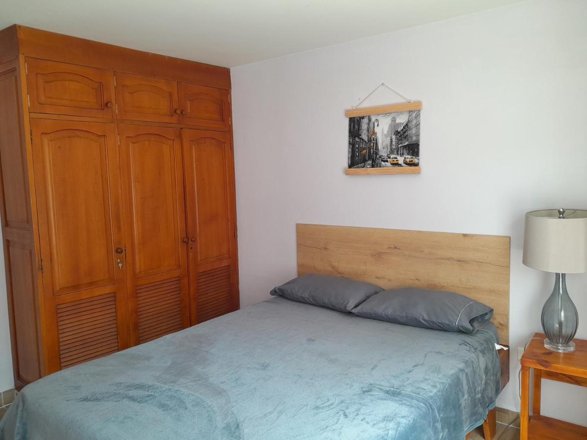 Apartamento Nomadas ซานตาโรซา เดกาบัล ภายนอก รูปภาพ