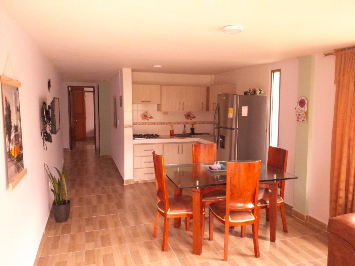 Apartamento Nomadas ซานตาโรซา เดกาบัล ภายนอก รูปภาพ